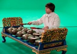 Oscar Cash (Metronomy) lanza álbum en solitario