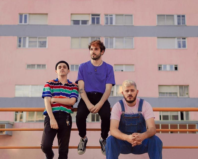 Kings of the Beach Satellite