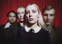 Wolf Alice Smile