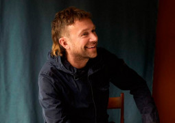 Damon Albarn - The Nearer The Fountain, More Pure The Stream Flows