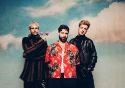 foals 2am