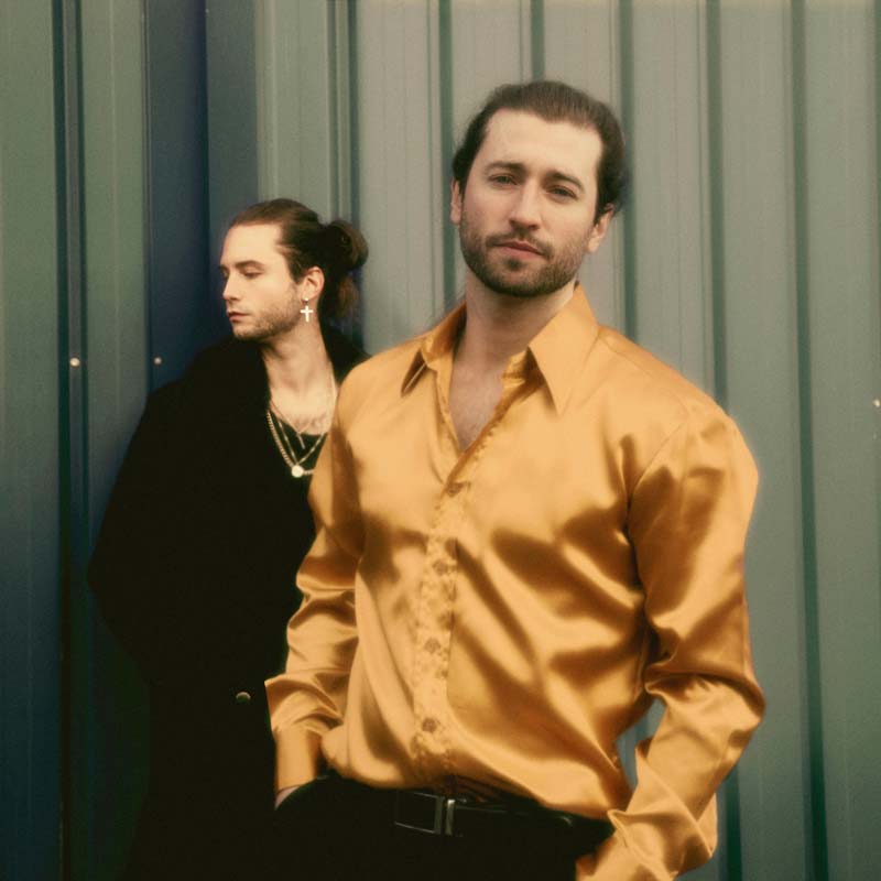 Plágaros Serás Ley