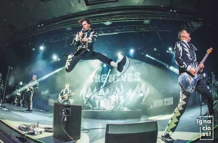 The Hives al road to rio babel