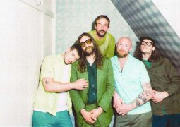 Idles Gift Horse