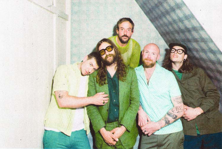 Idles Gift Horse