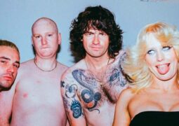 Amyl and The Sniffers en España
