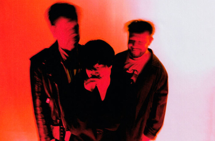 Triángulo de Amor Bizarro Sacrificio