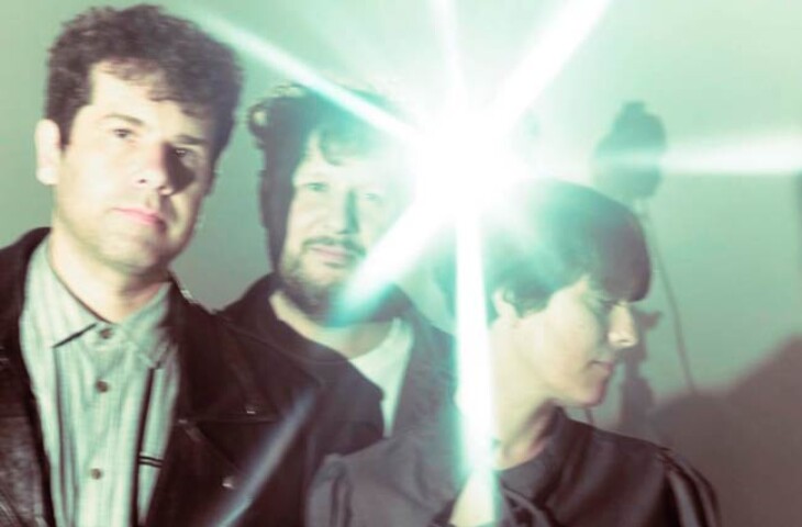 Triángulo de Amor Bizarro Pat a trenca