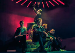 Queens of the stone age single